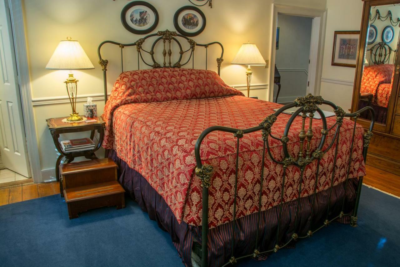 The Richard Johnston Inn & 1890 Caroline House 프레드릭스버그 외부 사진